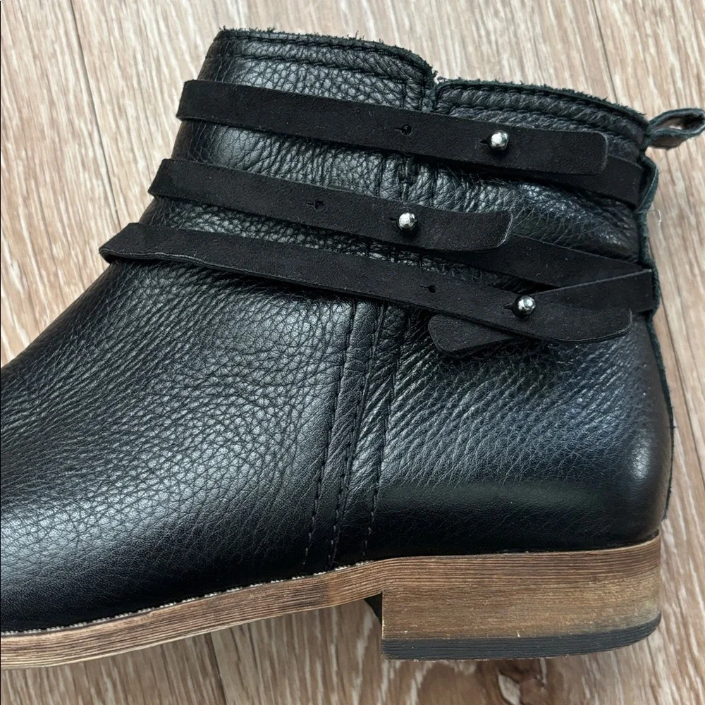 Franco Sarto Kadrien black leather ankle boots, size 8